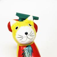 ネコ 置物 可愛い 黄ネコ 木彫り アニマル 座る オブジェ フルーツアニマル チェリー
