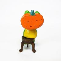 カエル 置物 可愛い 木彫り アニマル 座る オブジェ フルーツアニマル オレンジ