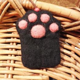 キーケース フェルト 黒ネコ ネコ肉球チャーム フェルトアニマル 可愛い ネパール 手作り
